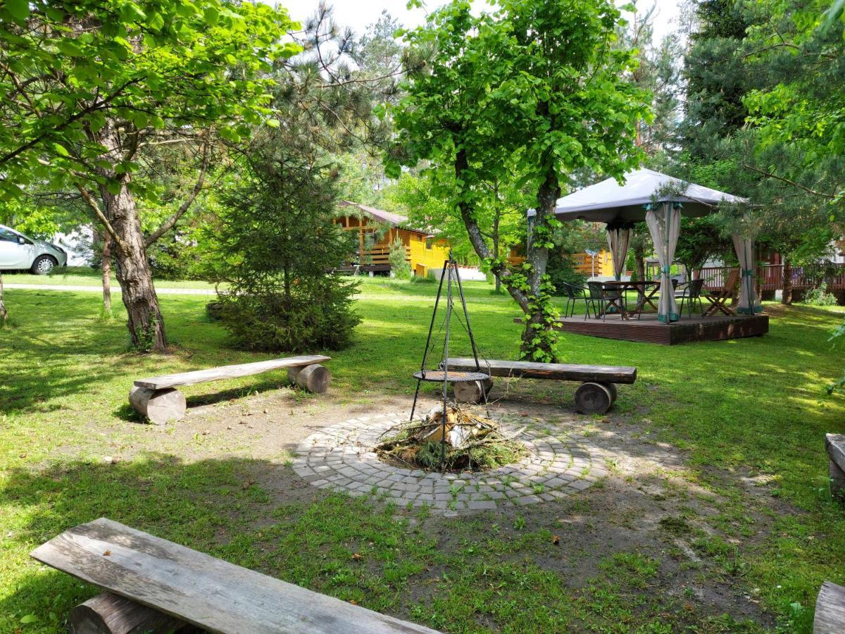 Domki , Pokoje Goscinne Ustronie Zwierzyniec ภายนอก รูปภาพ