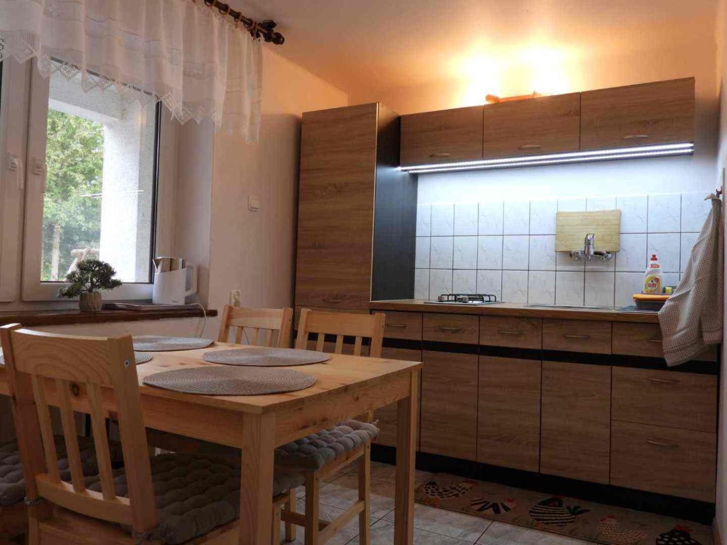 Domki , Pokoje Goscinne Ustronie Zwierzyniec ภายนอก รูปภาพ